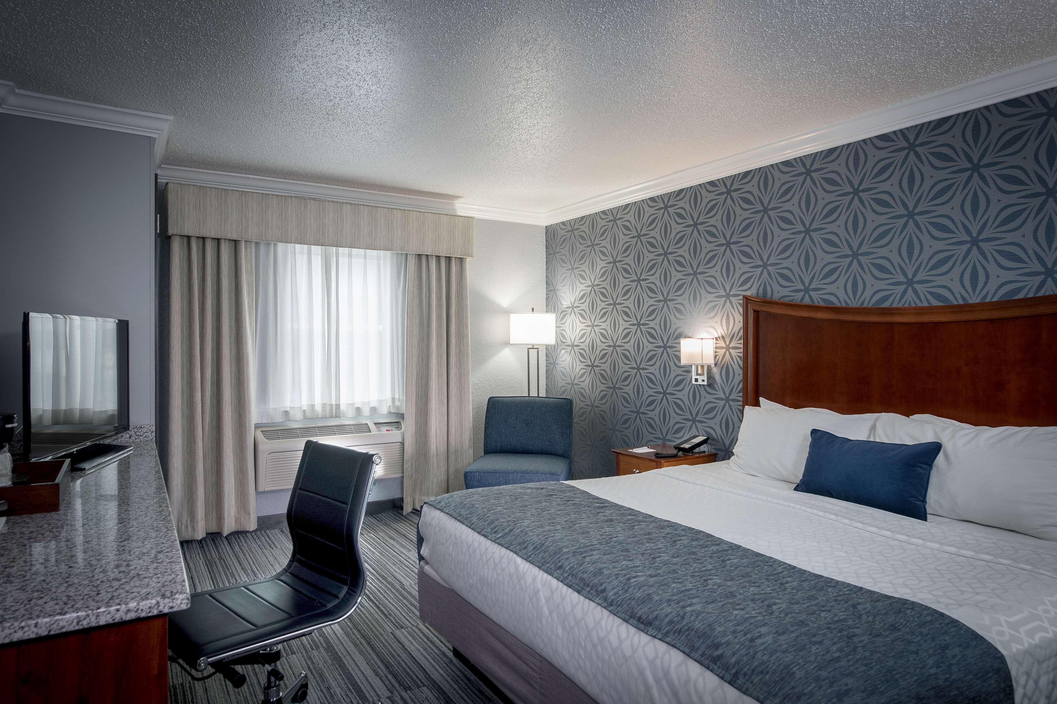 Best Western Plus Franklin Square Inn Troy Exterior photo